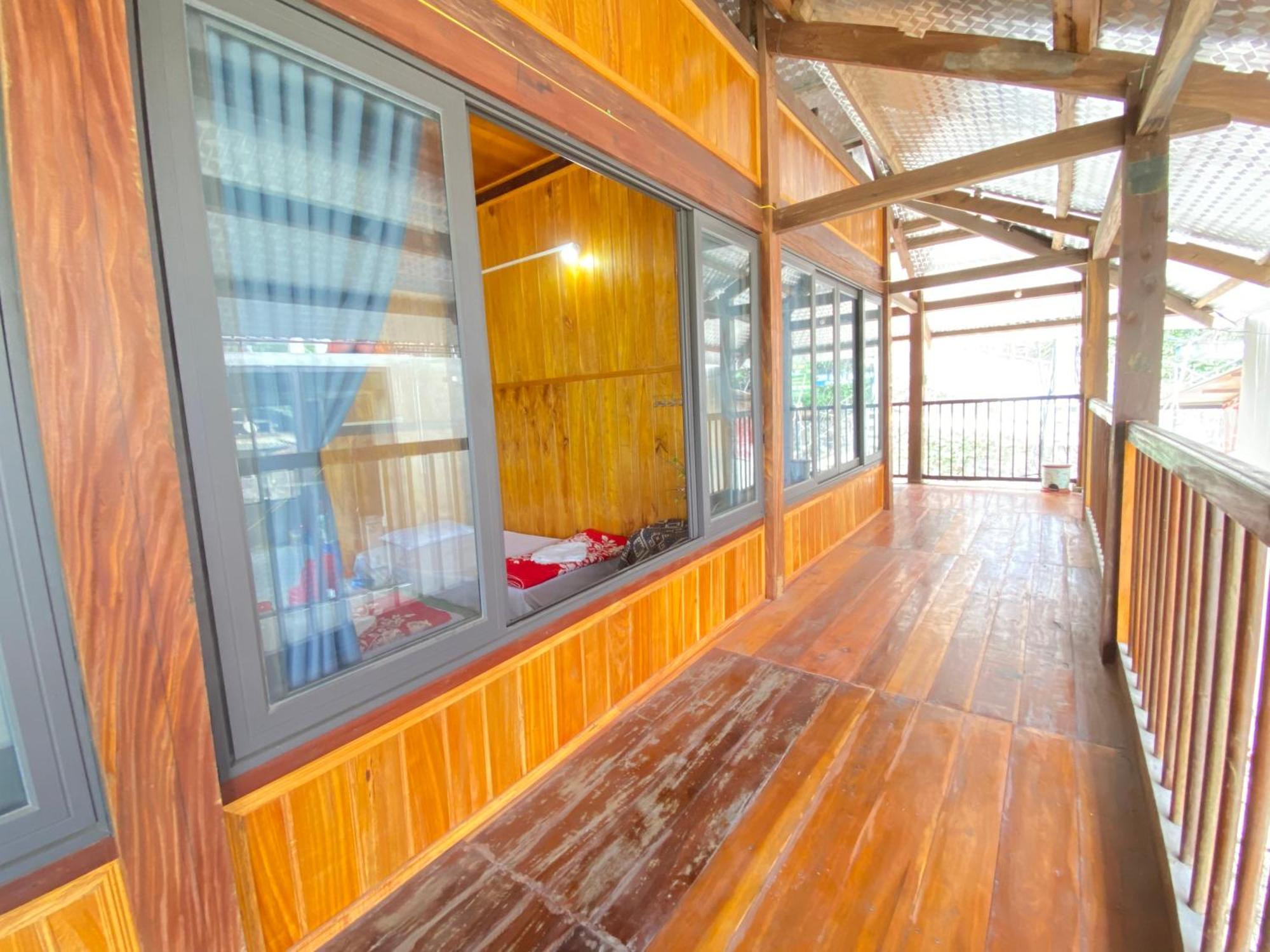 Duy Tuyen Ba Be Homestay Free Bbq Bac Kan Exterior foto